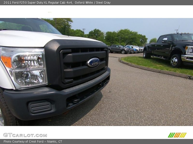 Oxford White / Steel Gray 2011 Ford F250 Super Duty XL Regular Cab 4x4