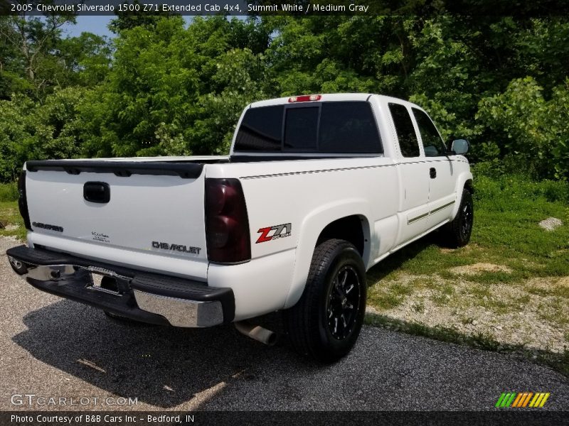 Summit White / Medium Gray 2005 Chevrolet Silverado 1500 Z71 Extended Cab 4x4