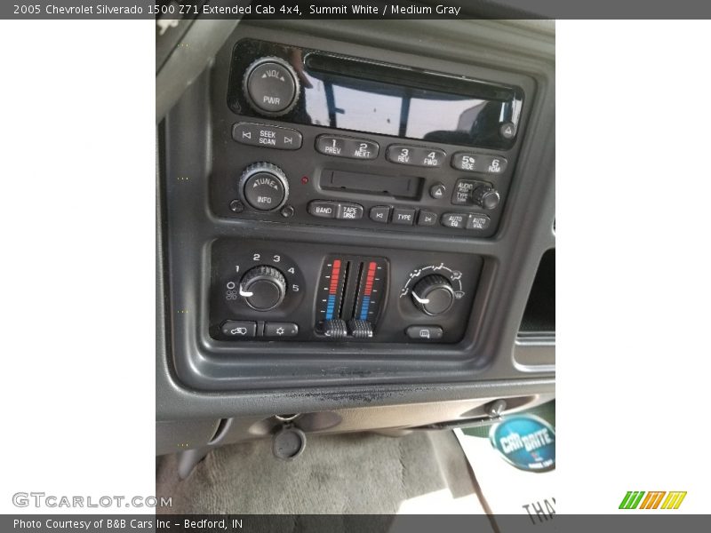 Summit White / Medium Gray 2005 Chevrolet Silverado 1500 Z71 Extended Cab 4x4