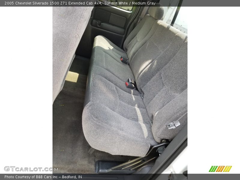 Summit White / Medium Gray 2005 Chevrolet Silverado 1500 Z71 Extended Cab 4x4