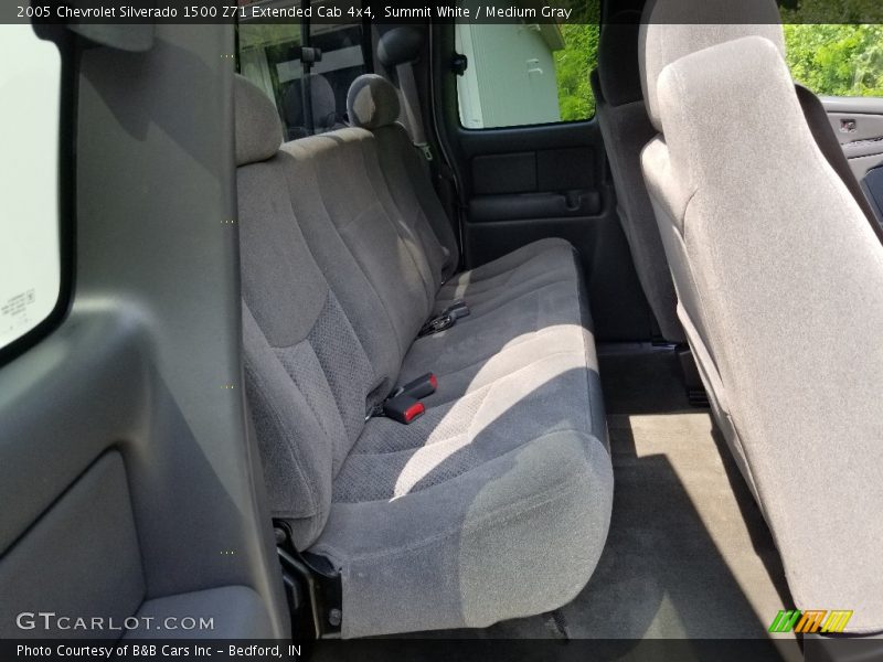 Summit White / Medium Gray 2005 Chevrolet Silverado 1500 Z71 Extended Cab 4x4