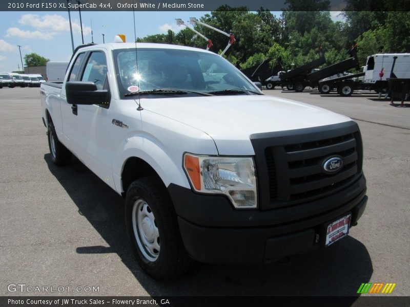 Oxford White / Medium Stone 2010 Ford F150 XL SuperCab 4x4