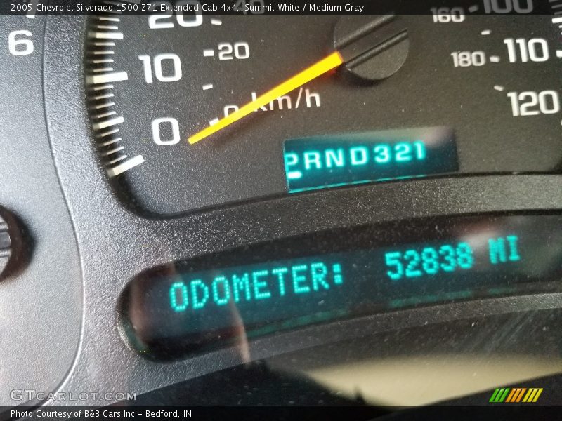 Summit White / Medium Gray 2005 Chevrolet Silverado 1500 Z71 Extended Cab 4x4