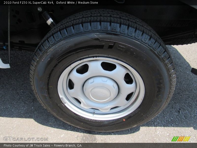 Oxford White / Medium Stone 2010 Ford F150 XL SuperCab 4x4