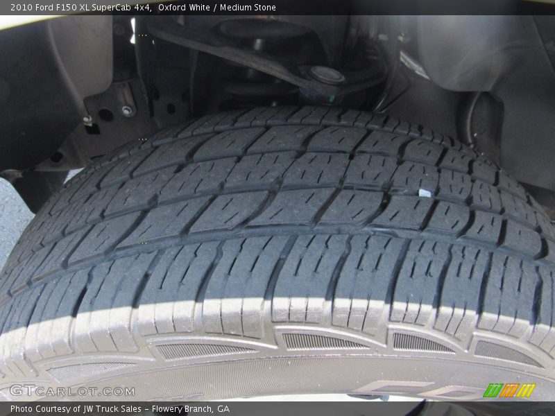 Oxford White / Medium Stone 2010 Ford F150 XL SuperCab 4x4
