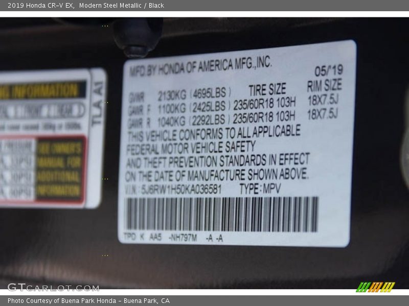 Modern Steel Metallic / Black 2019 Honda CR-V EX