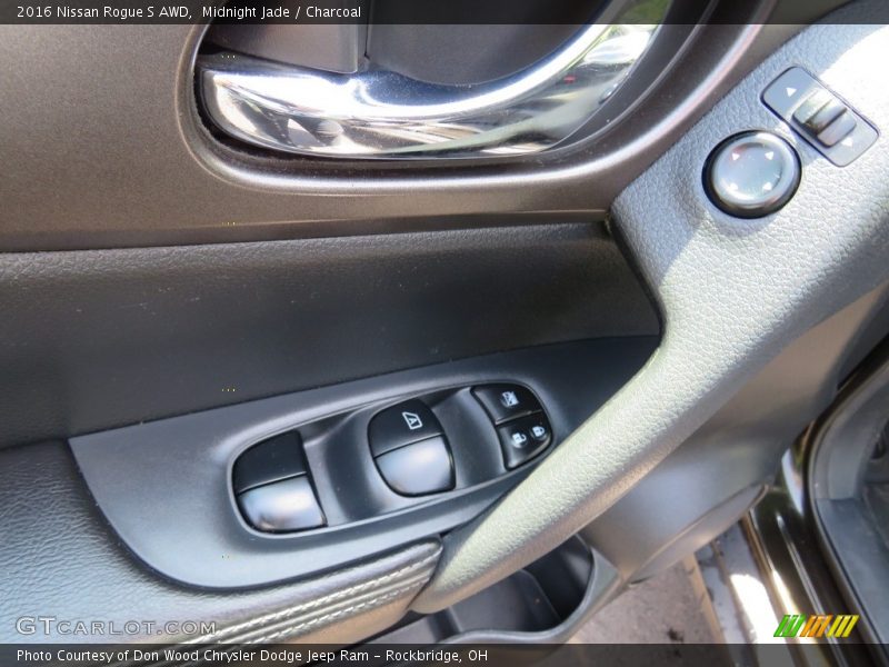 Midnight Jade / Charcoal 2016 Nissan Rogue S AWD