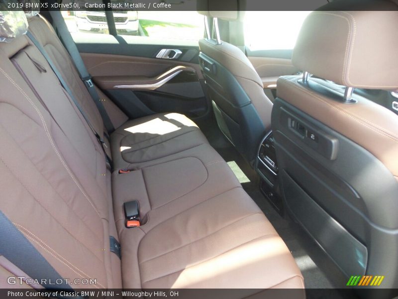 Carbon Black Metallic / Coffee 2019 BMW X5 xDrive50i