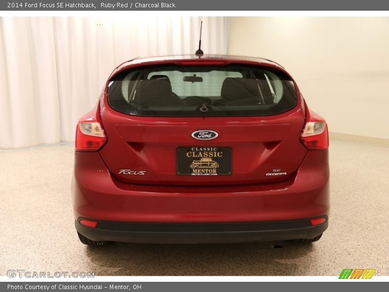Ruby Red / Charcoal Black 2014 Ford Focus SE Hatchback