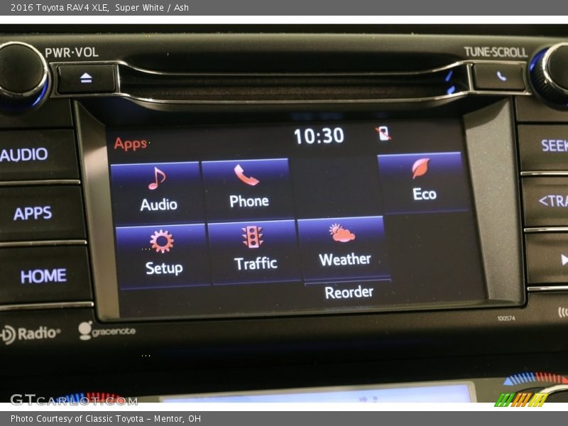 Super White / Ash 2016 Toyota RAV4 XLE