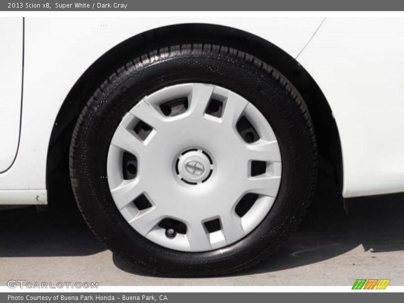 Super White / Dark Gray 2013 Scion xB
