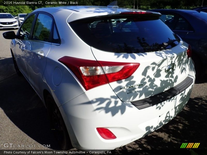 Ceramic White / Black 2016 Hyundai Elantra GT