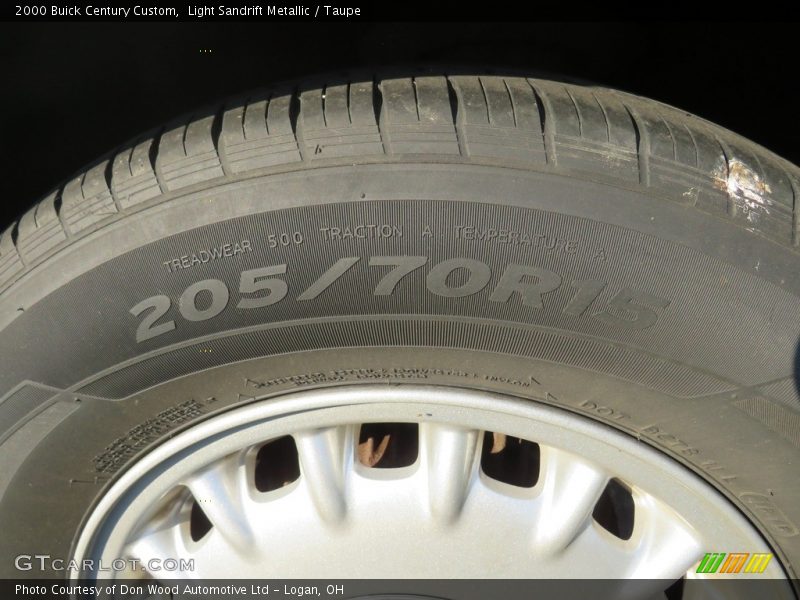 Light Sandrift Metallic / Taupe 2000 Buick Century Custom