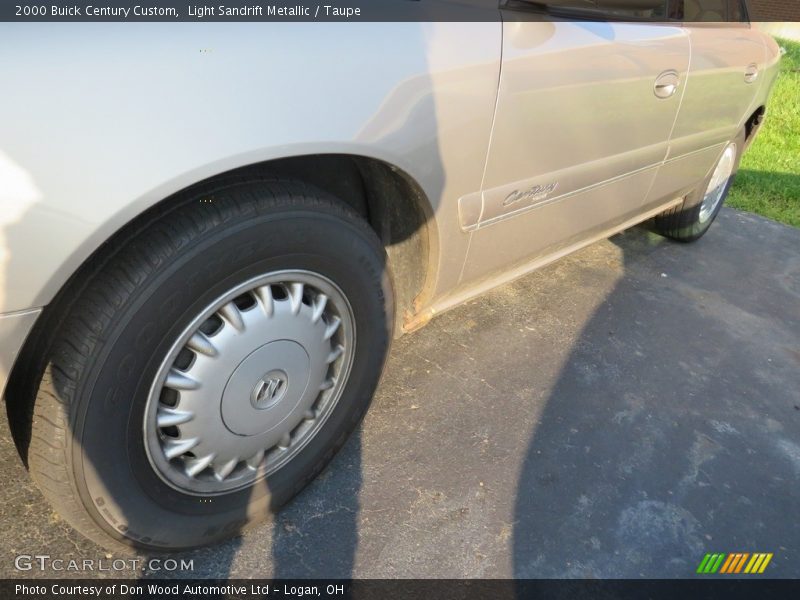 Light Sandrift Metallic / Taupe 2000 Buick Century Custom