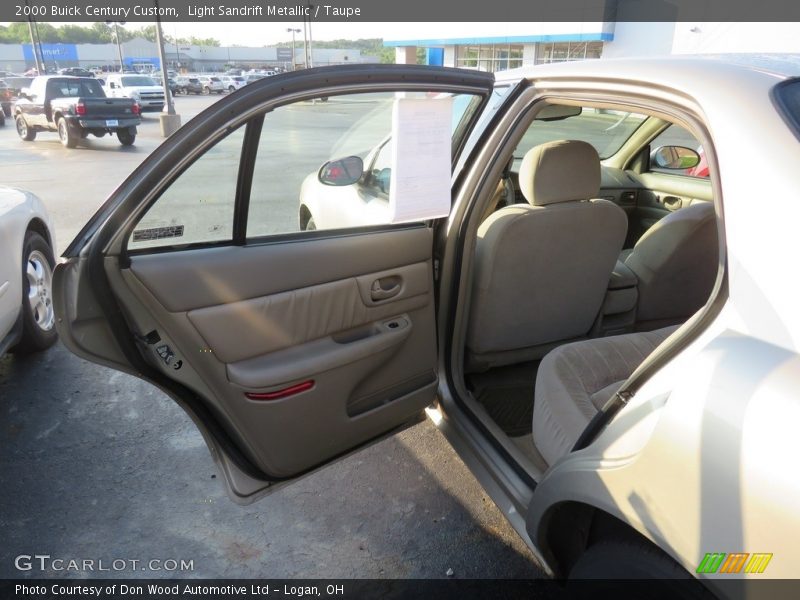 Light Sandrift Metallic / Taupe 2000 Buick Century Custom