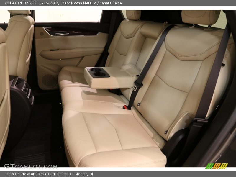 Dark Mocha Metallic / Sahara Beige 2019 Cadillac XT5 Luxury AWD