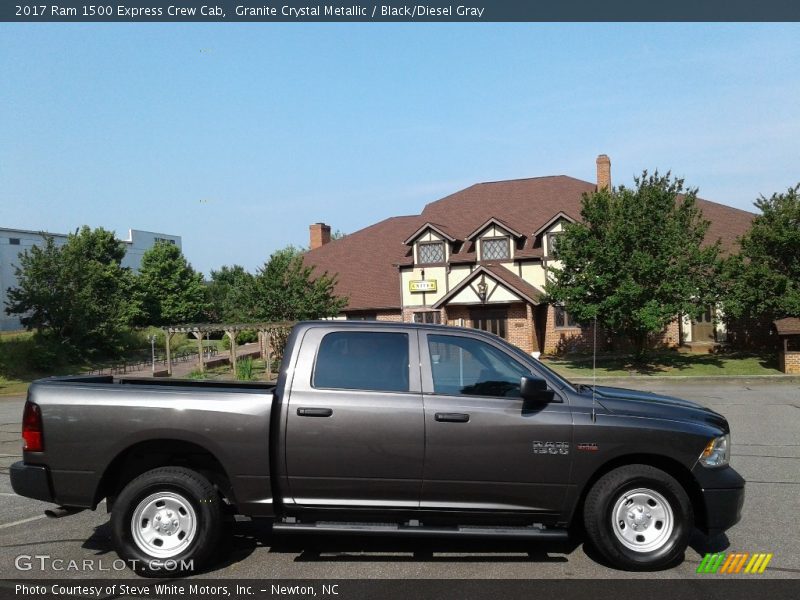 Granite Crystal Metallic / Black/Diesel Gray 2017 Ram 1500 Express Crew Cab