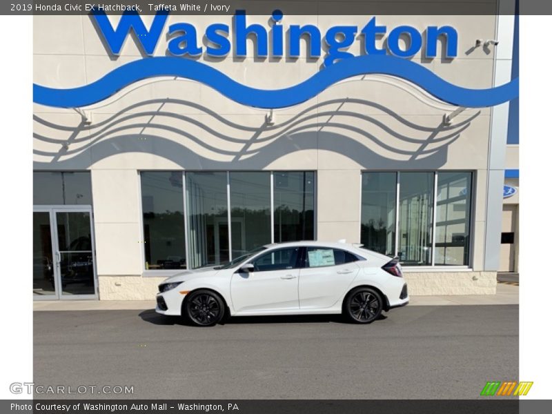Taffeta White / Ivory 2019 Honda Civic EX Hatchback