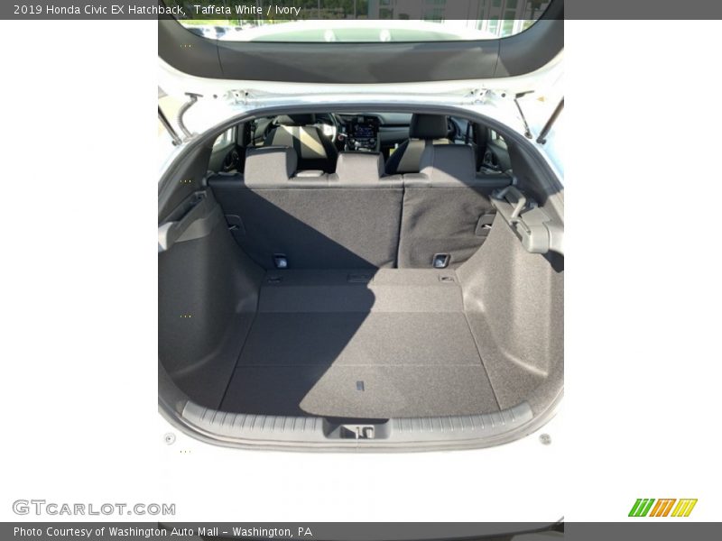 Taffeta White / Ivory 2019 Honda Civic EX Hatchback