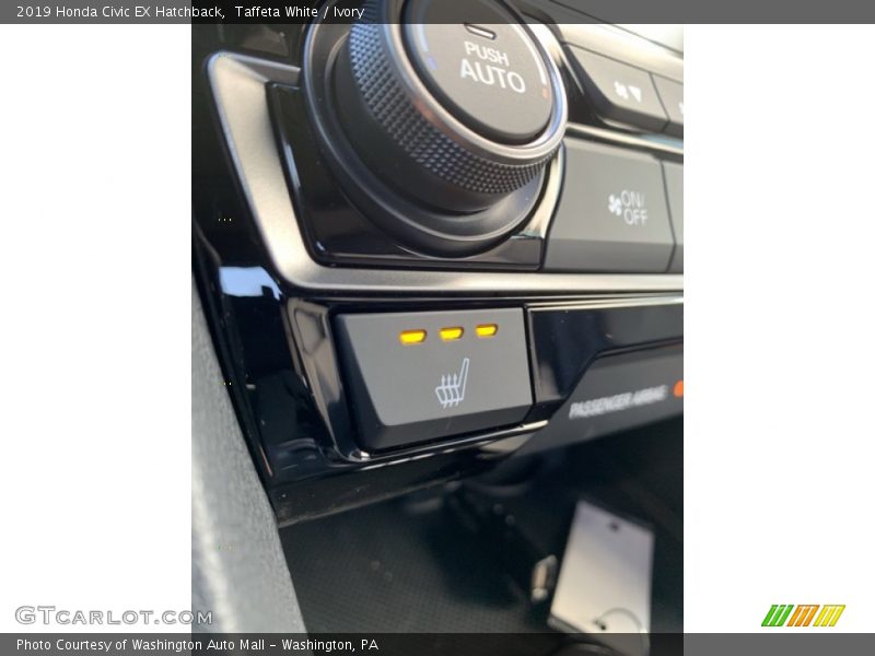 Taffeta White / Ivory 2019 Honda Civic EX Hatchback