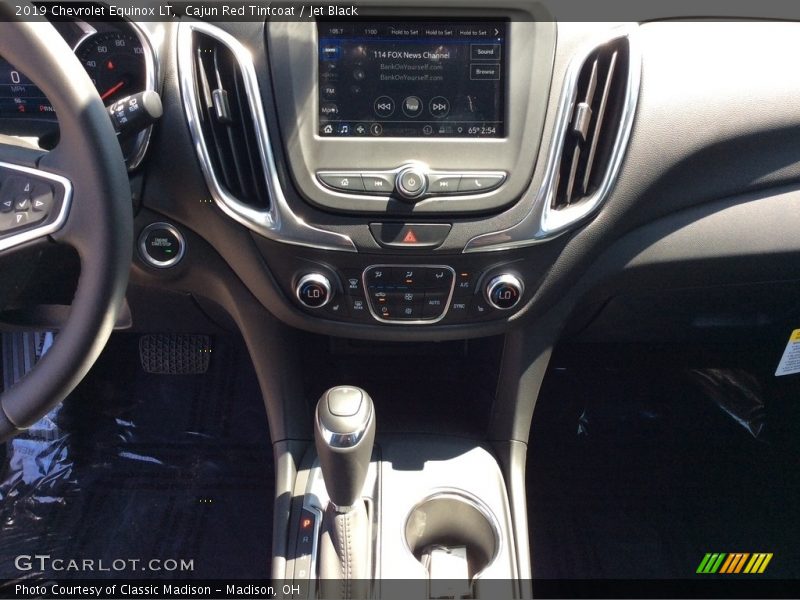 Cajun Red Tintcoat / Jet Black 2019 Chevrolet Equinox LT