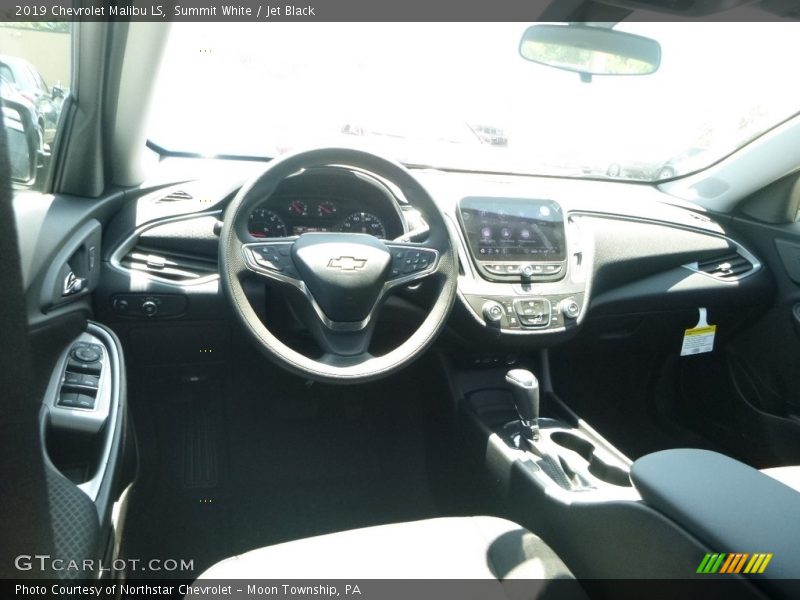Summit White / Jet Black 2019 Chevrolet Malibu LS