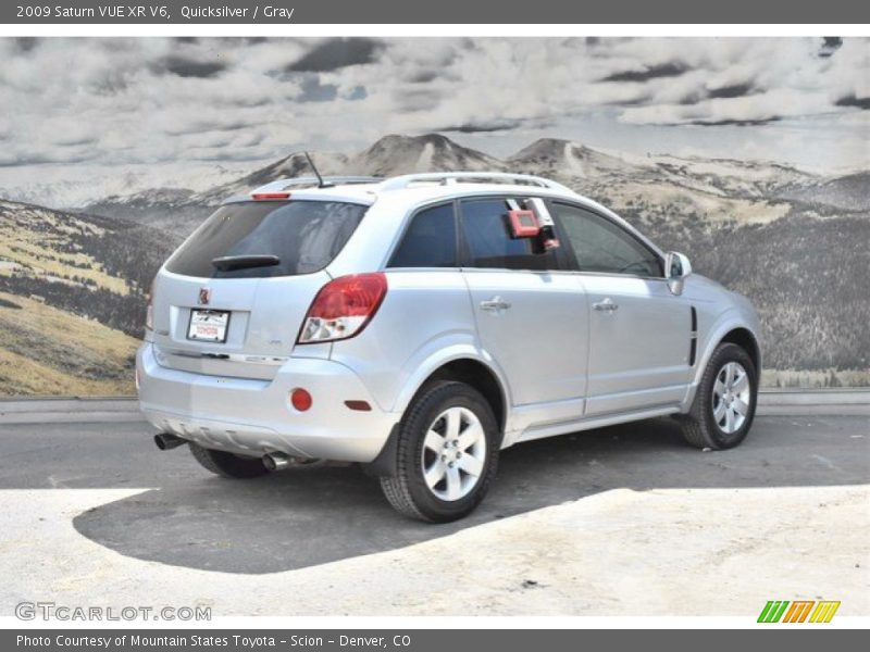 Quicksilver / Gray 2009 Saturn VUE XR V6