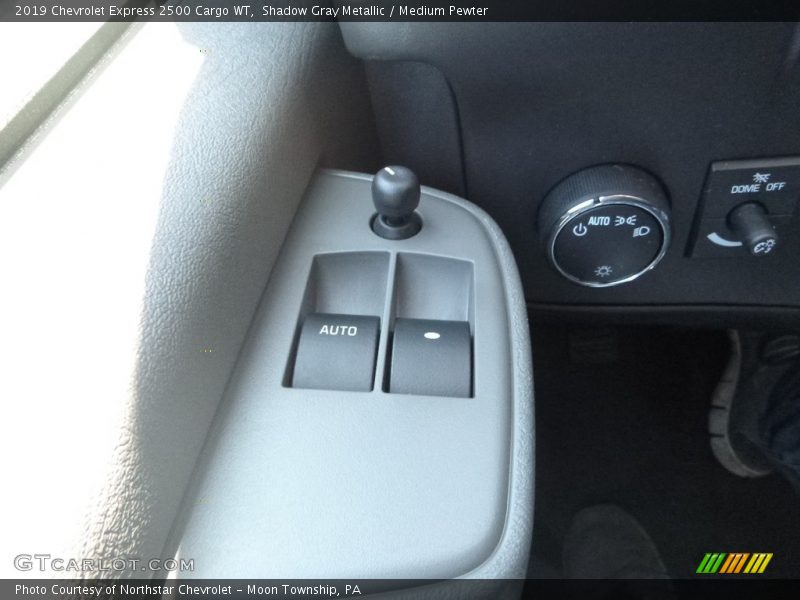 Shadow Gray Metallic / Medium Pewter 2019 Chevrolet Express 2500 Cargo WT