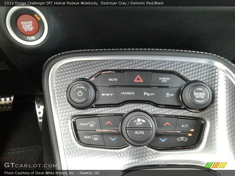 Controls of 2019 Challenger SRT Hellcat Redeye Widebody