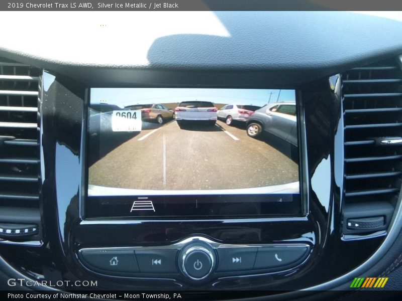 Silver Ice Metallic / Jet Black 2019 Chevrolet Trax LS AWD