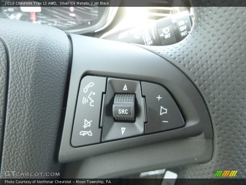 Silver Ice Metallic / Jet Black 2019 Chevrolet Trax LS AWD
