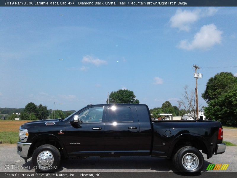 Diamond Black Crystal Pearl / Mountain Brown/Light Frost Beige 2019 Ram 3500 Laramie Mega Cab 4x4