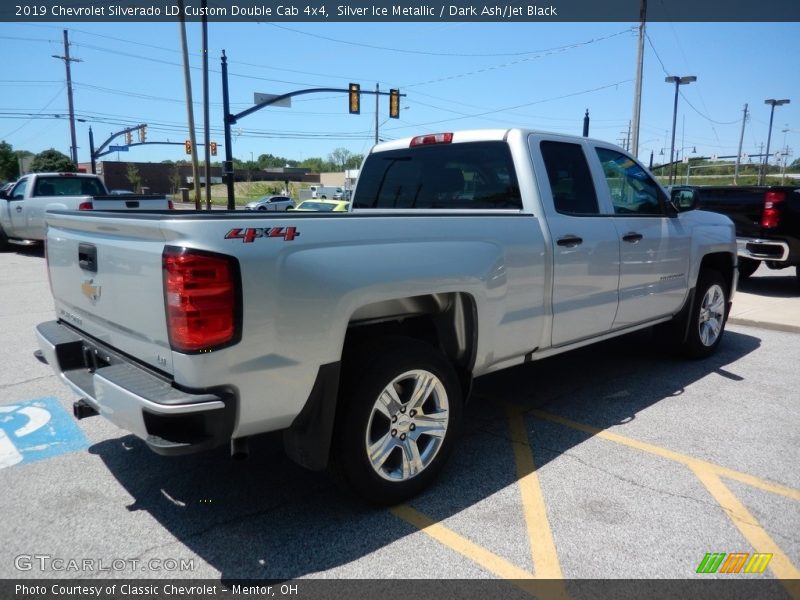 Silver Ice Metallic / Dark Ash/Jet Black 2019 Chevrolet Silverado LD Custom Double Cab 4x4