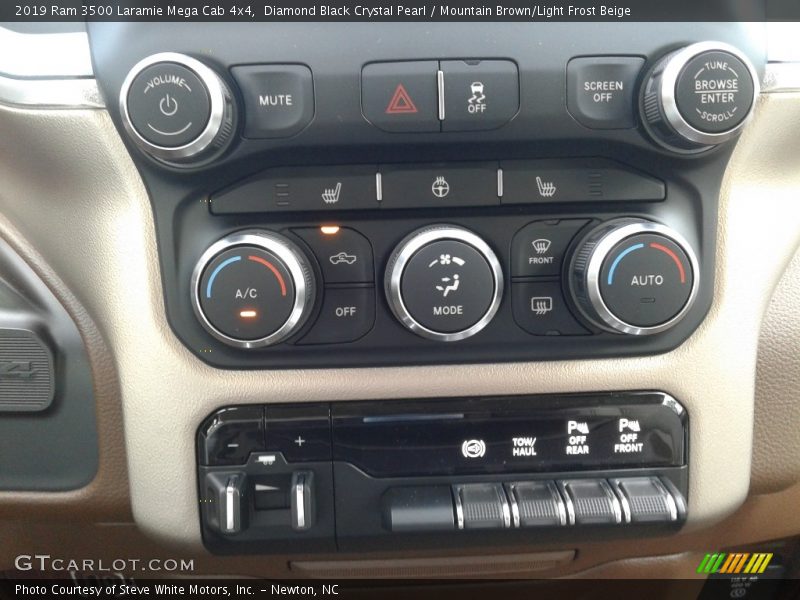 Controls of 2019 3500 Laramie Mega Cab 4x4