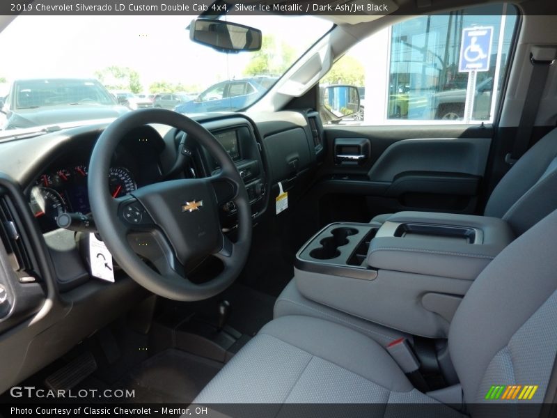 Silver Ice Metallic / Dark Ash/Jet Black 2019 Chevrolet Silverado LD Custom Double Cab 4x4