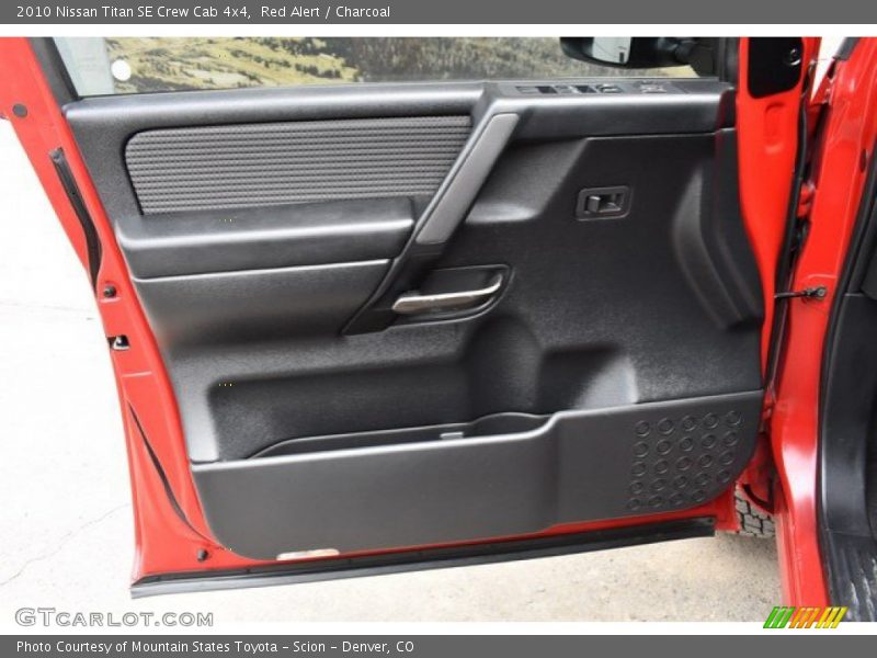 Red Alert / Charcoal 2010 Nissan Titan SE Crew Cab 4x4
