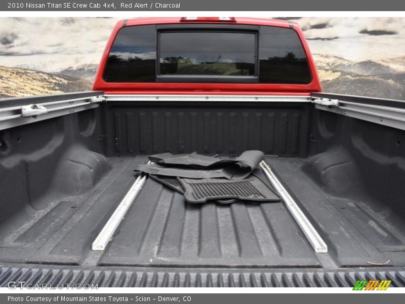 Red Alert / Charcoal 2010 Nissan Titan SE Crew Cab 4x4