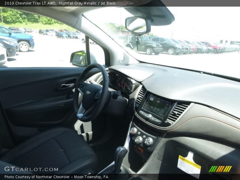 Nightfall Gray Metallic / Jet Black 2019 Chevrolet Trax LT AWD