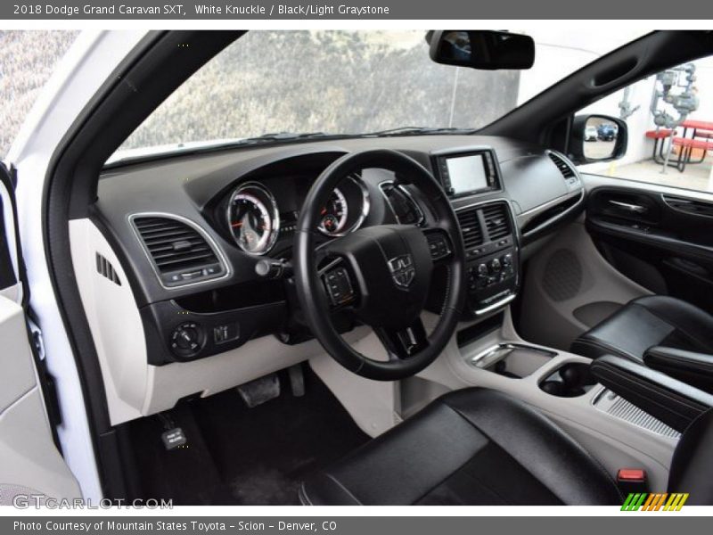 White Knuckle / Black/Light Graystone 2018 Dodge Grand Caravan SXT