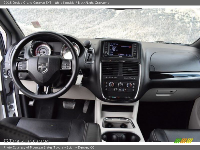 White Knuckle / Black/Light Graystone 2018 Dodge Grand Caravan SXT