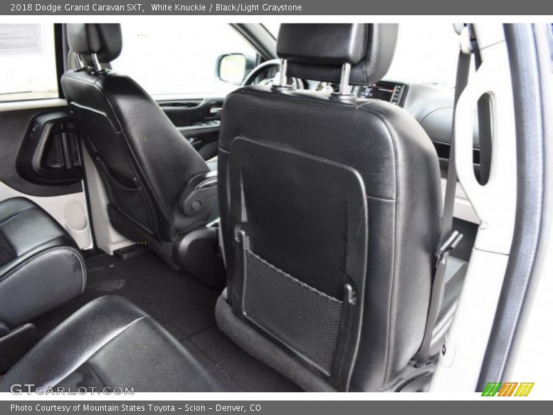 White Knuckle / Black/Light Graystone 2018 Dodge Grand Caravan SXT