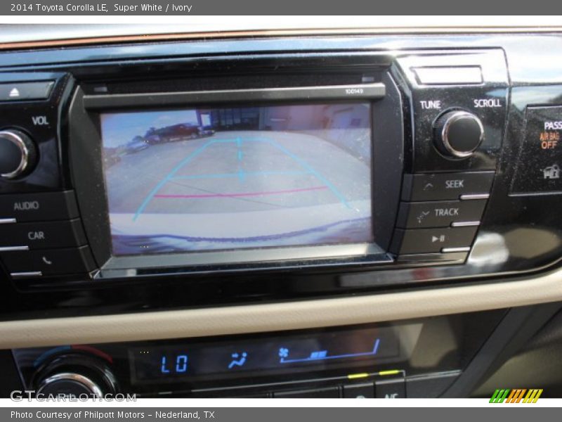 Super White / Ivory 2014 Toyota Corolla LE