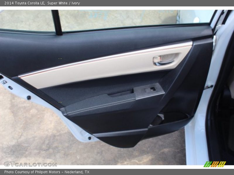 Super White / Ivory 2014 Toyota Corolla LE