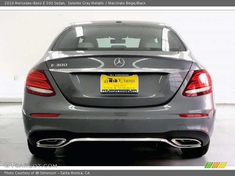 Selenite Grey Metallic / Macchiato Beige/Black 2019 Mercedes-Benz E 300 Sedan