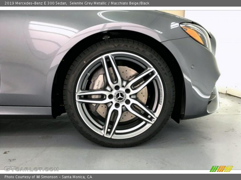 Selenite Grey Metallic / Macchiato Beige/Black 2019 Mercedes-Benz E 300 Sedan