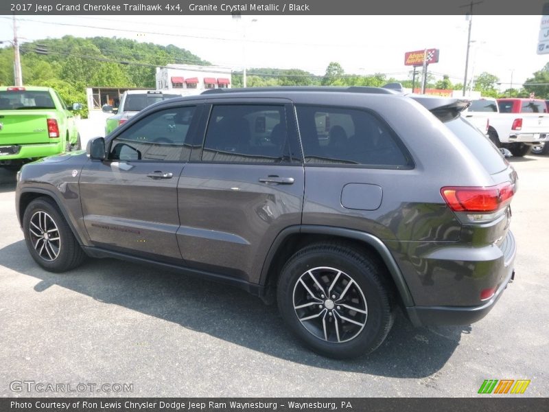 Granite Crystal Metallic / Black 2017 Jeep Grand Cherokee Trailhawk 4x4