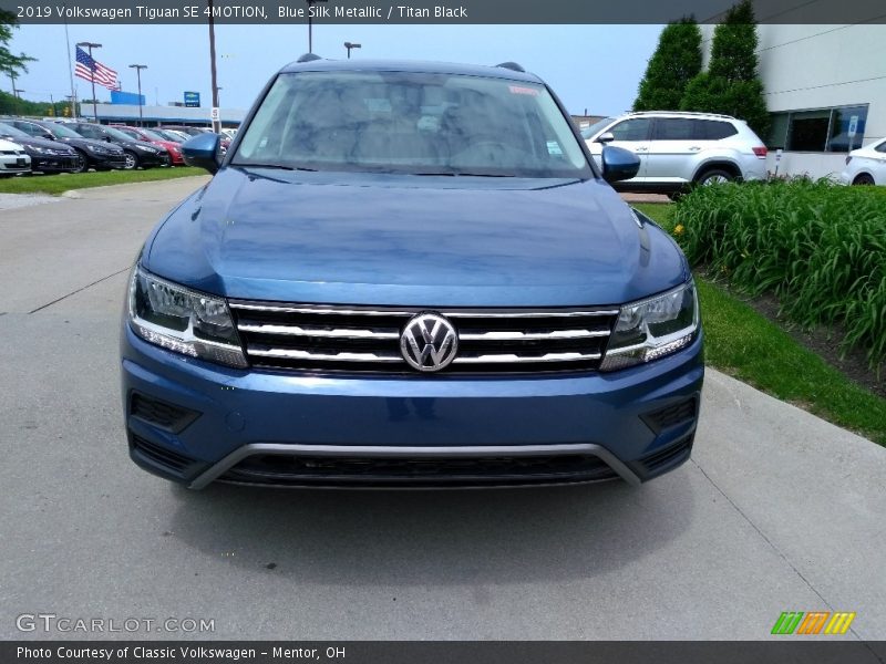 Blue Silk Metallic / Titan Black 2019 Volkswagen Tiguan SE 4MOTION