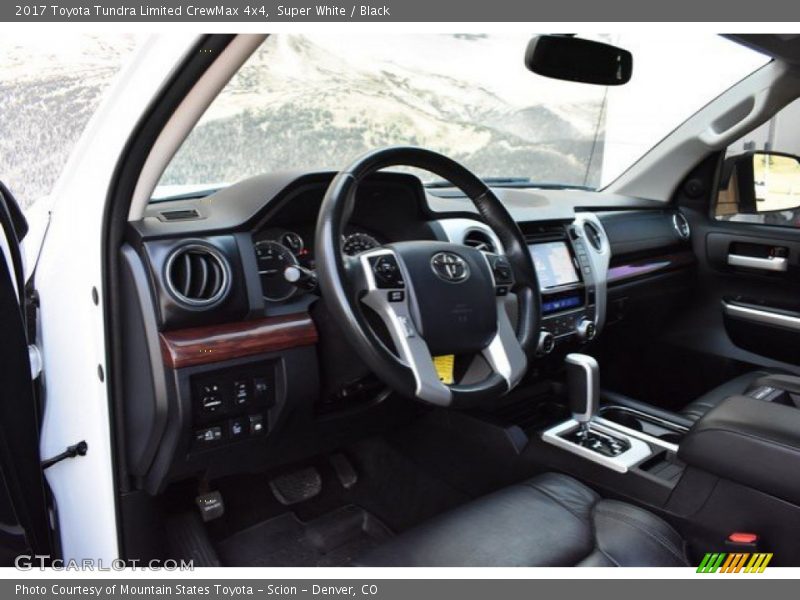 Super White / Black 2017 Toyota Tundra Limited CrewMax 4x4