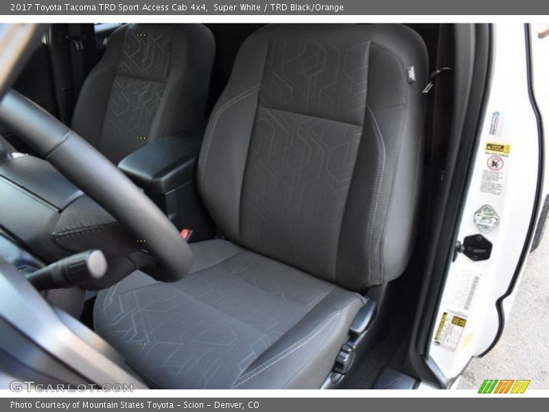 Super White / TRD Black/Orange 2017 Toyota Tacoma TRD Sport Access Cab 4x4