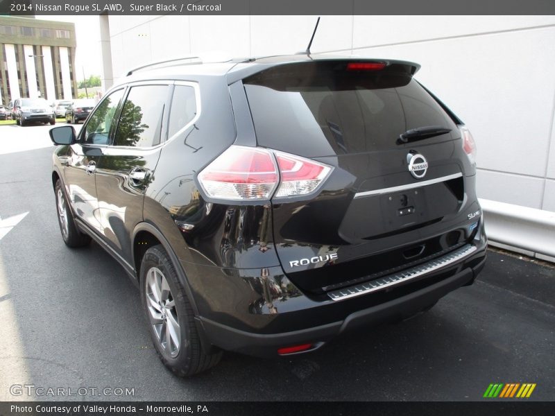 Super Black / Charcoal 2014 Nissan Rogue SL AWD